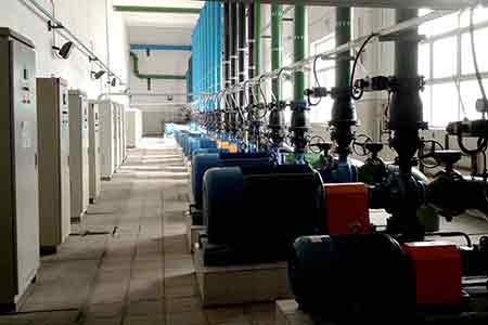 KCC系列化工離心泵在國投羅布泊鉀鹽公司年產(chǎn)300萬噸鉀肥項目二期熱電站使用現(xiàn)場